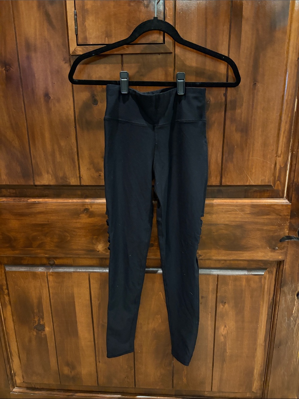 🖤 Honeycut Black High-Waist Performance Leggings